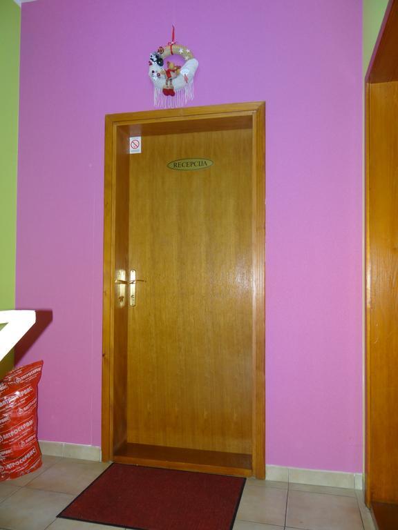 Nasa Tvrdava Guest Accommodation Nowy Sad Zewnętrze zdjęcie