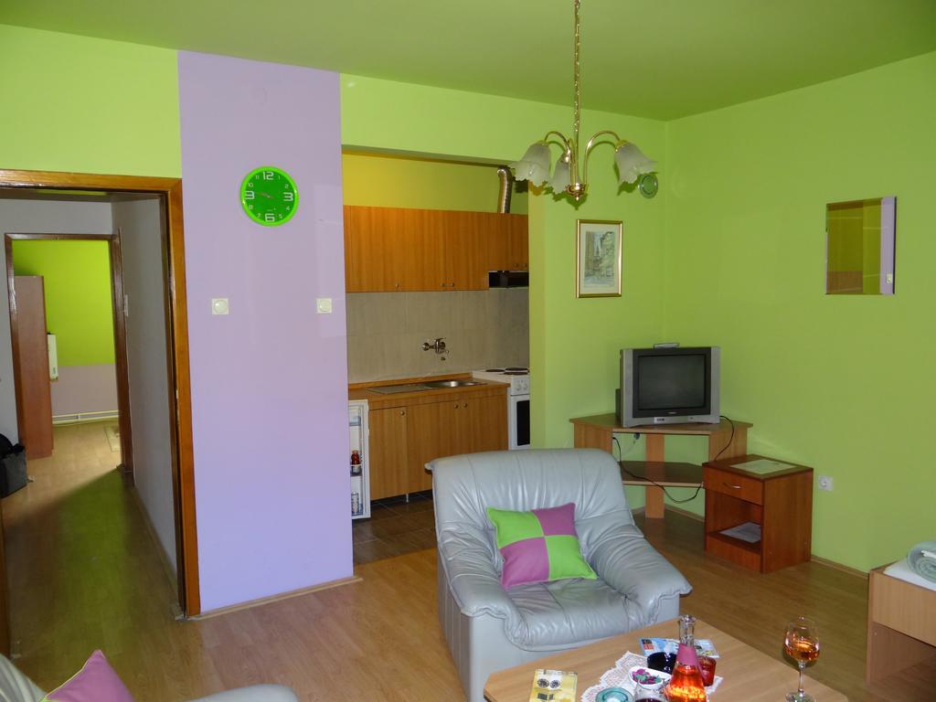 Nasa Tvrdava Guest Accommodation Nowy Sad Zewnętrze zdjęcie