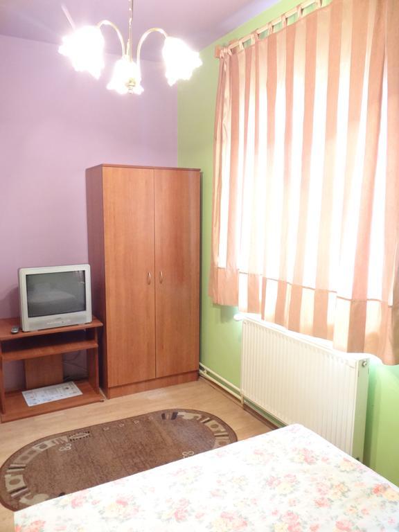 Nasa Tvrdava Guest Accommodation Nowy Sad Zewnętrze zdjęcie